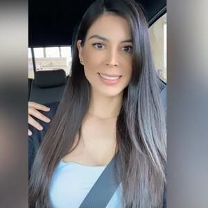 Meet your Posher, Alejandra